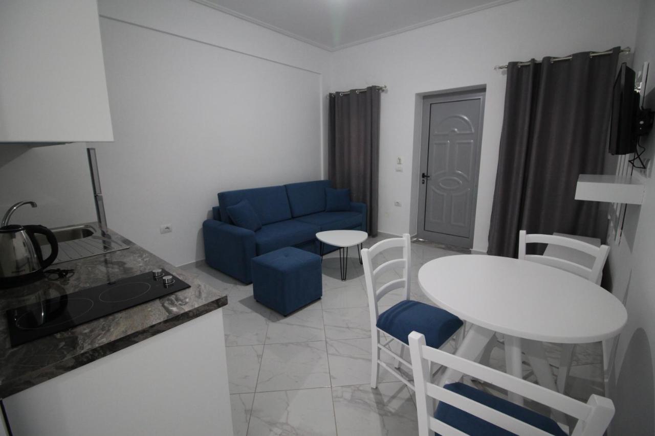 Sky Apartments Sarandë エクステリア 写真