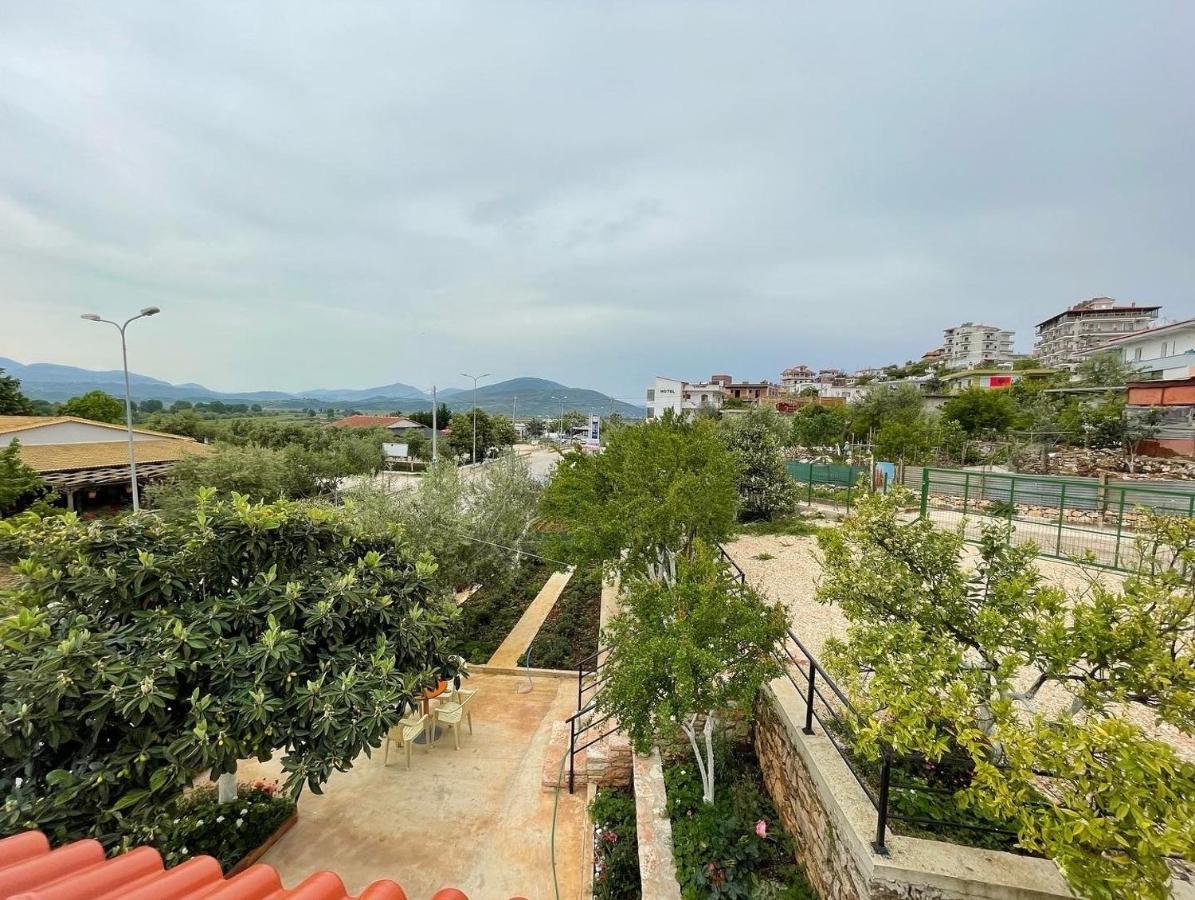 Sky Apartments Sarandë エクステリア 写真